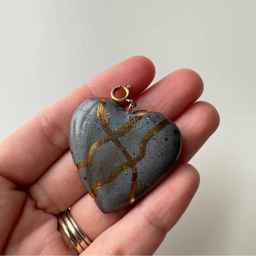 1/20 14k Gold Filled heart Rock Stone Charm